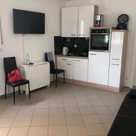 Ferienwohnung 1-ZKD mit EBK, modern und barrierefrei Ittlingen Exterior foto