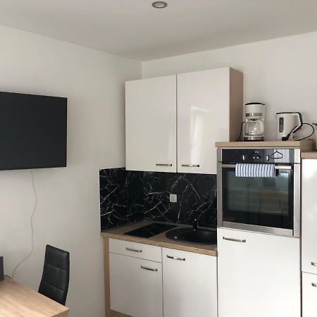 Ferienwohnung 1-ZKD mit EBK, modern und barrierefrei Ittlingen Exterior foto