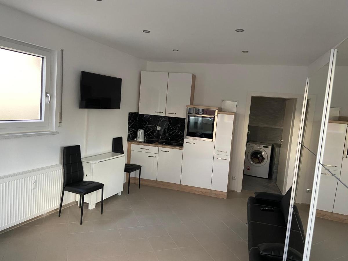 Ferienwohnung 1-ZKD mit EBK, modern und barrierefrei Ittlingen Exterior foto