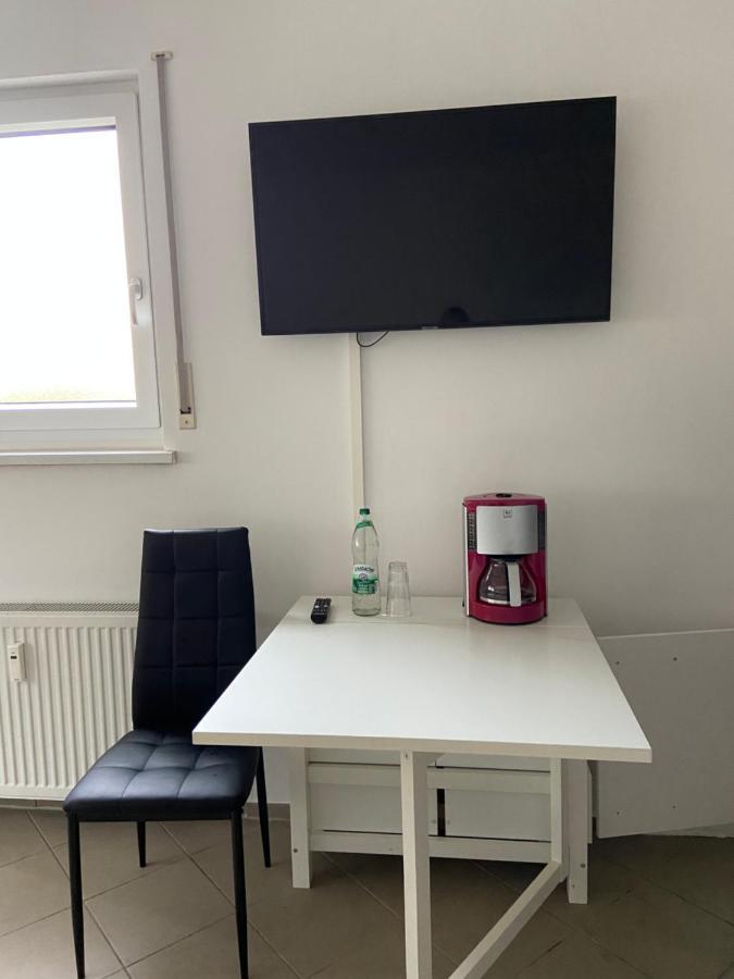 Ferienwohnung 1-ZKD mit EBK, modern und barrierefrei Ittlingen Exterior foto