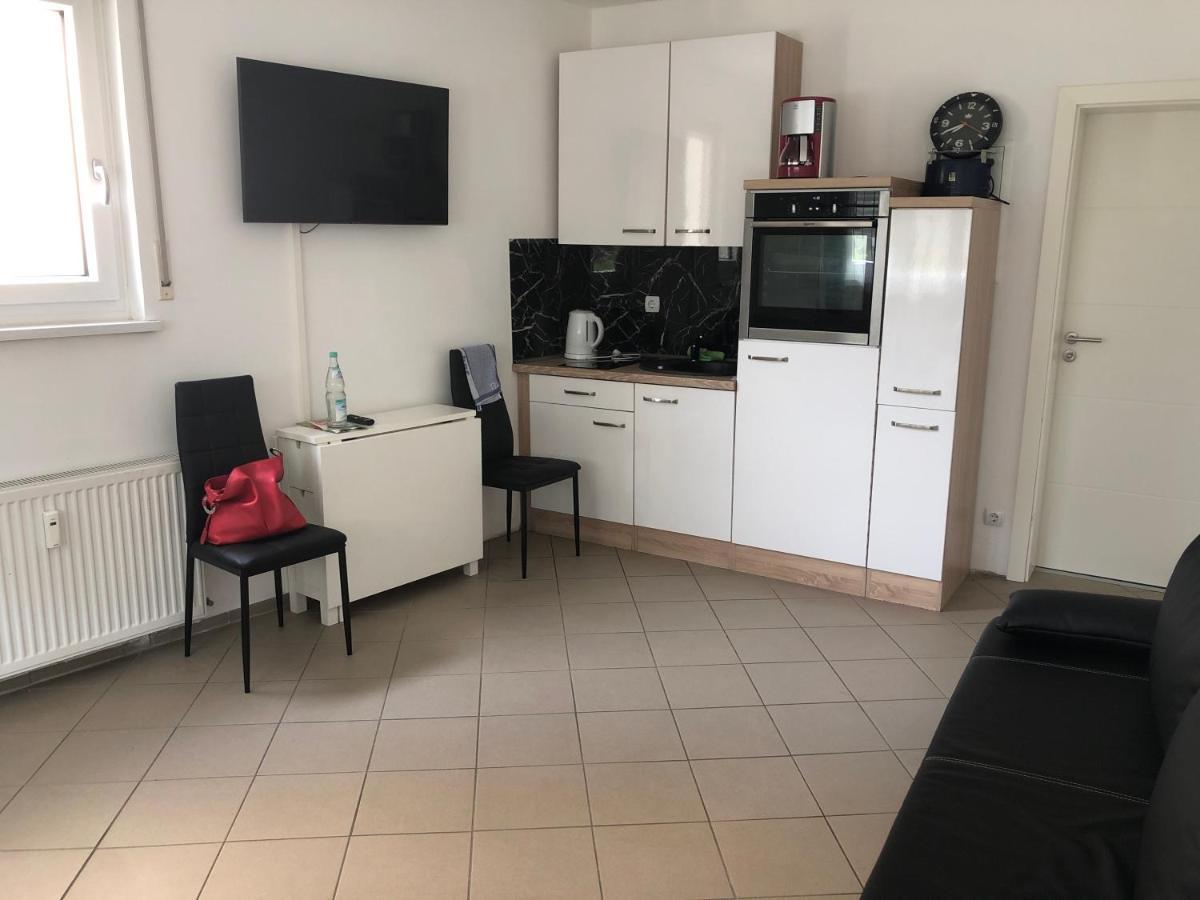 Ferienwohnung 1-ZKD mit EBK, modern und barrierefrei Ittlingen Exterior foto