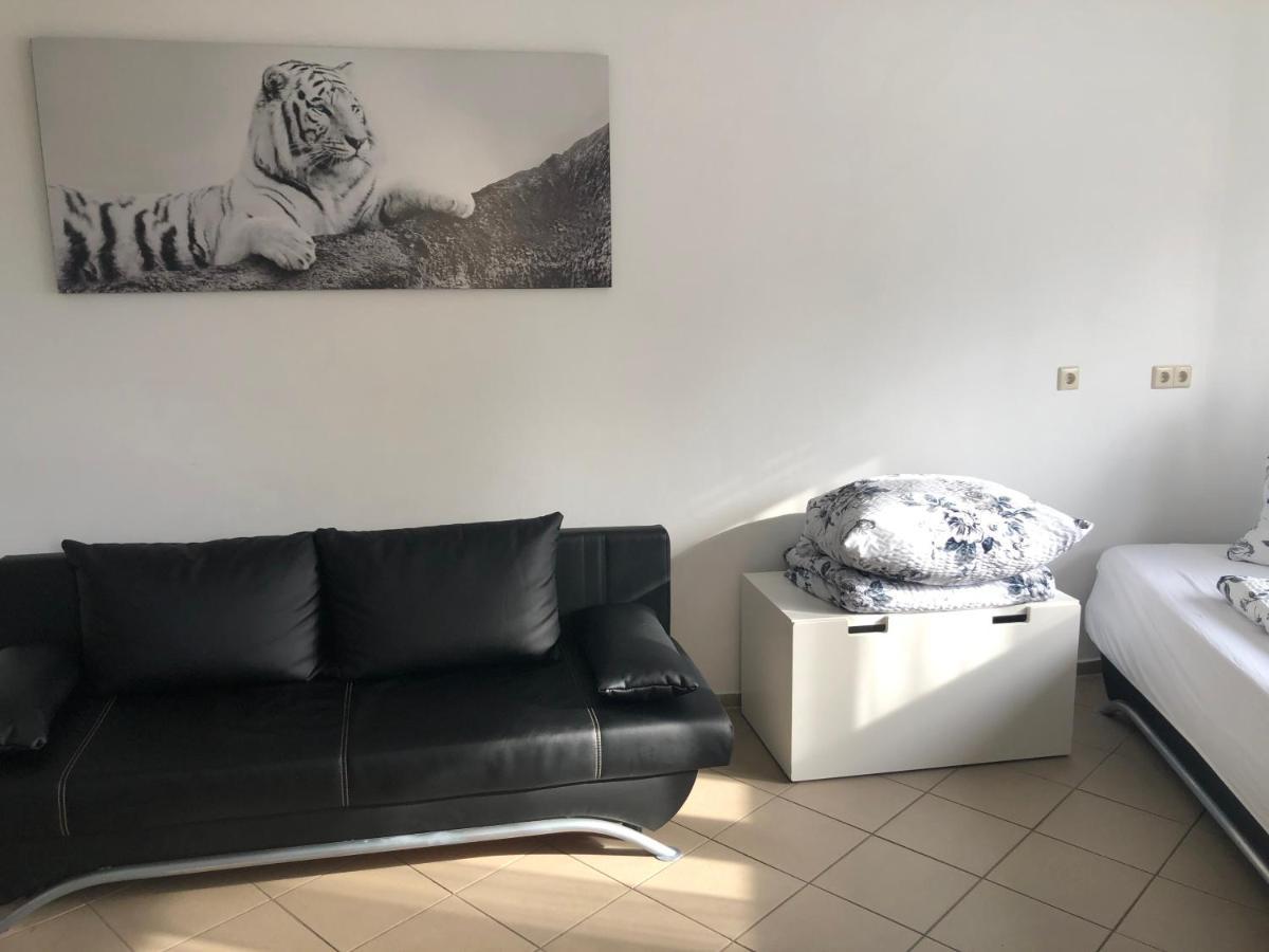 Ferienwohnung 1-ZKD mit EBK, modern und barrierefrei Ittlingen Exterior foto